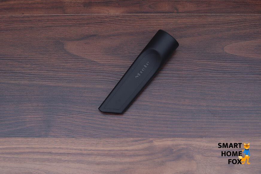 The crevice nozzle of the Miele Triflex